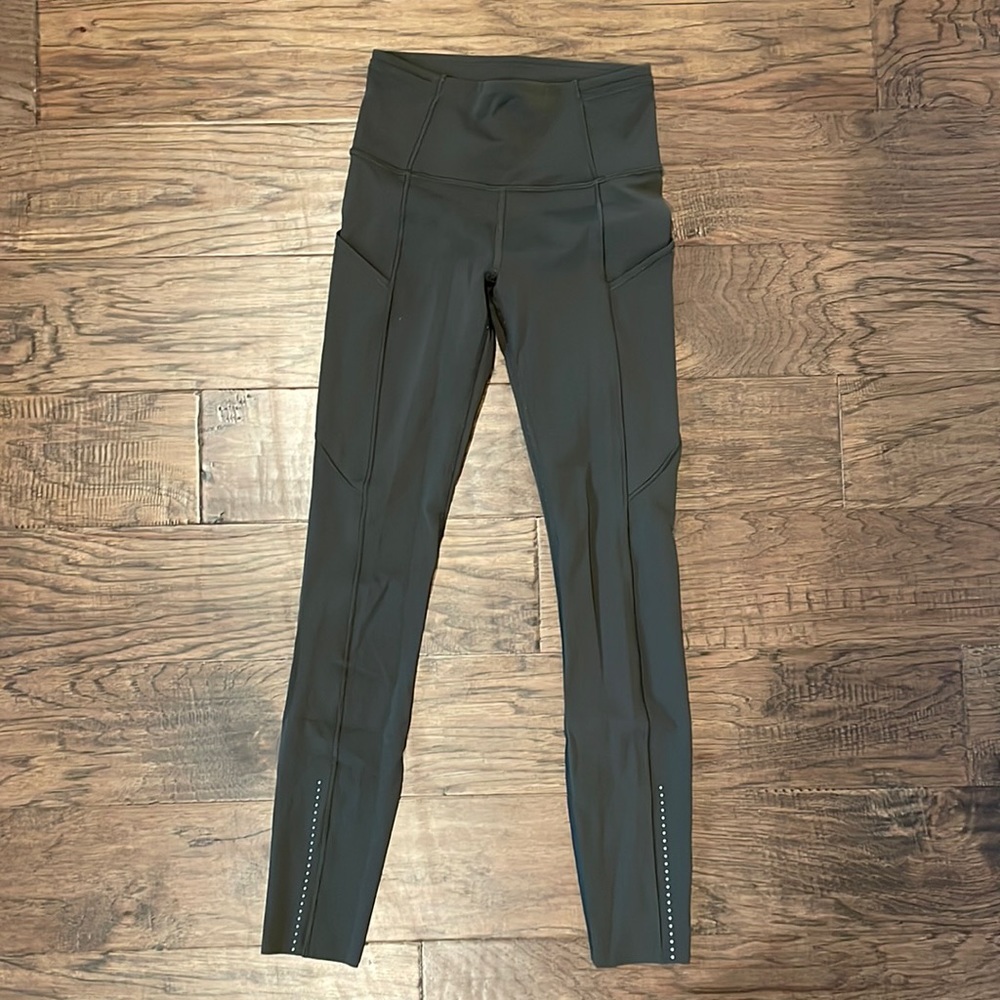 Lululemon Fast and Free Leggings Size 2 Olive color